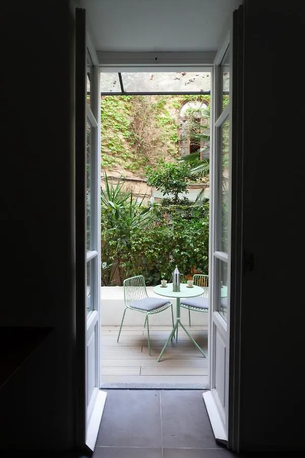 Bed and Breakfast Beet Community à Palerme Couette-café